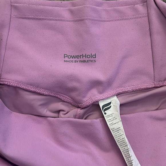 Fabletics biker shorts - Picture 3 of 3
